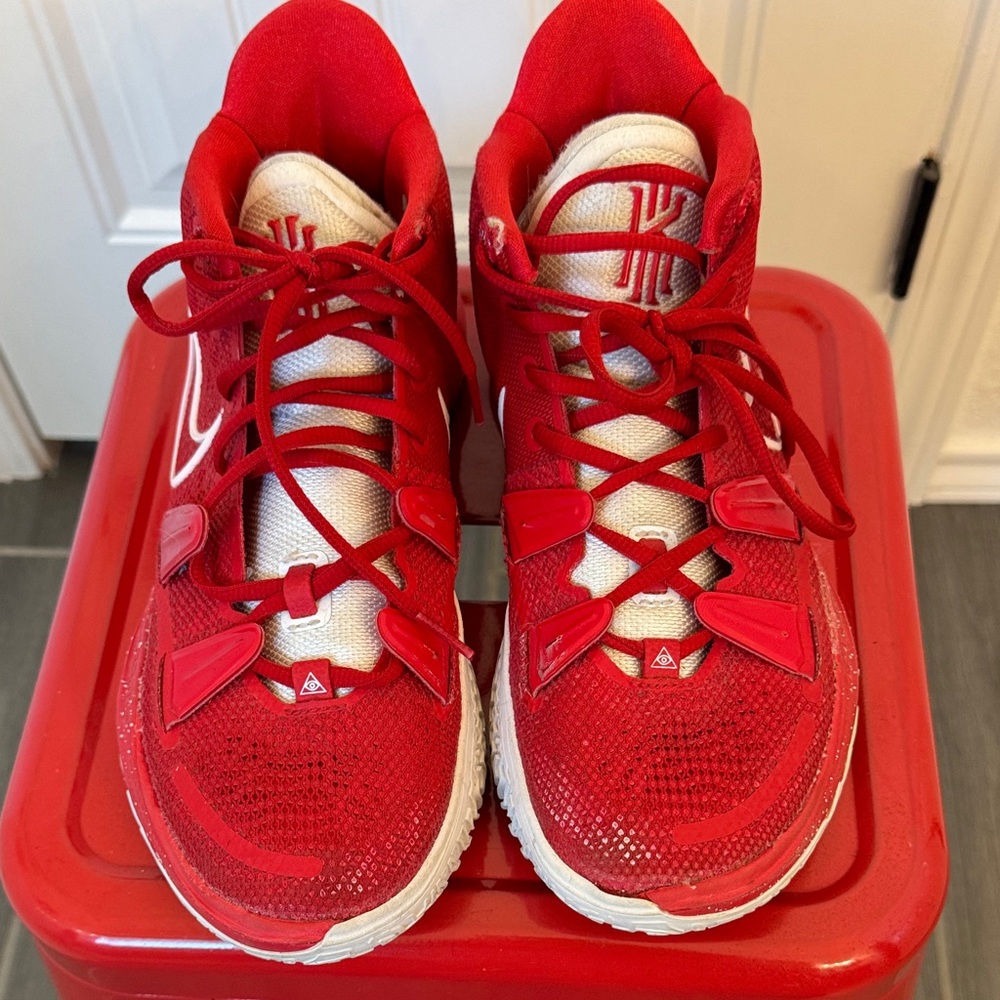 Nike Kyrie 7 TB University Red and white basketball shoes size M9.5